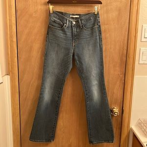 Levi’s 315 shaping bootcut jeans